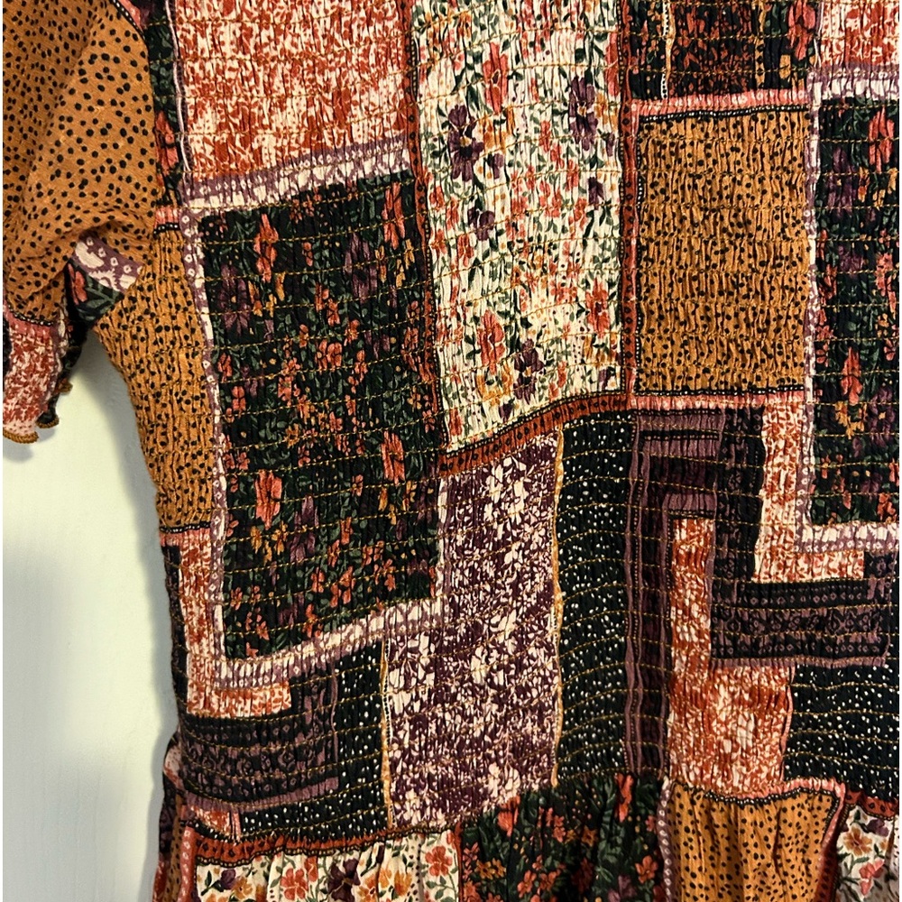 Pattern dress - Picture 12 of 12